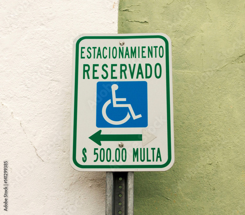 Parking reserved for handicapped only in spanish