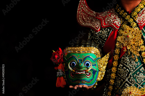Foto Khon masked dance drama of Thailand, Khon is traditional dance drama art of Thai