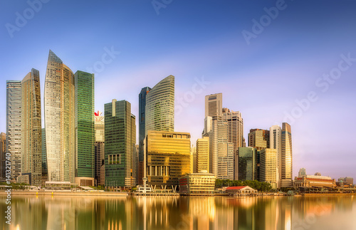 Singapore Skyline and view of Marina Bay © boule1301