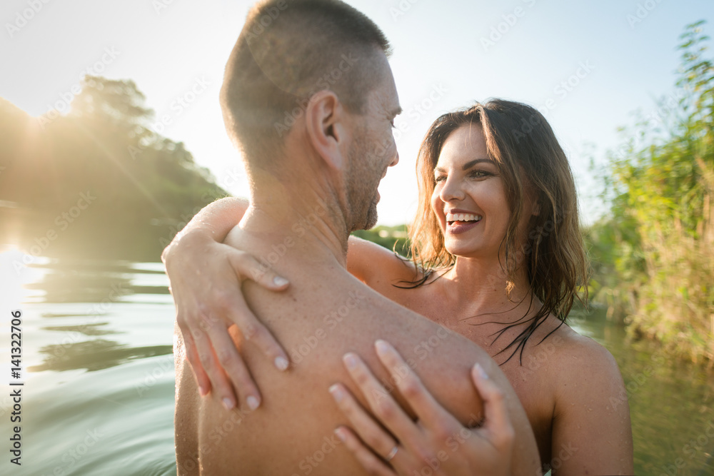 Fototapeta premium Naked couple embracing in love