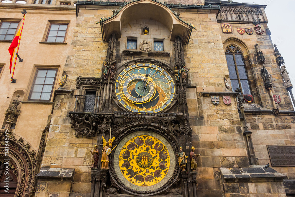 Obraz premium Prague Astronomical clock in old town square
