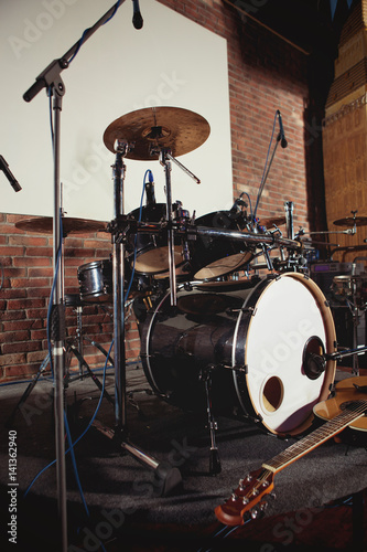 Drum kit on stage lights performance