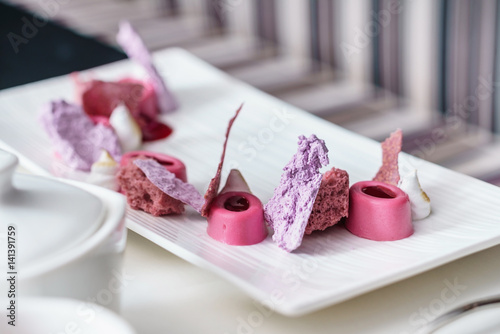 Wallpaper Mural berry dessert Torontodigital.ca