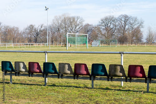 Fußballplatz / Sitzplätze an einem Fußballplatz