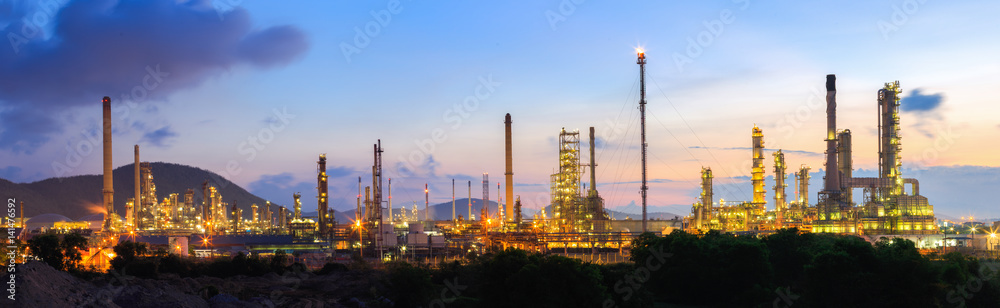 Fototapeta premium refinery,Oil refinery,Oil and gas industry