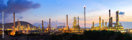 refinery,Oil refinery,Oil and gas industry