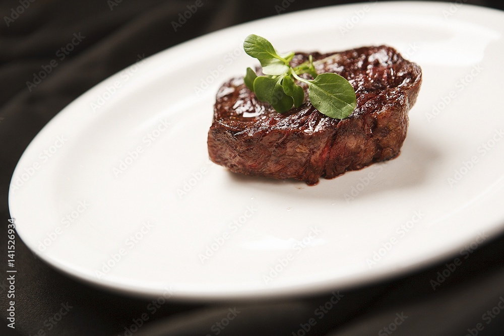 beef tenderloin steak beef tenderloin steak