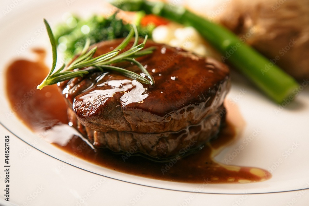 beef tenderloin steak