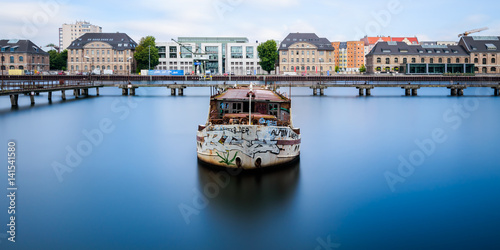 Shipwreck   Berlin © sraaphoto