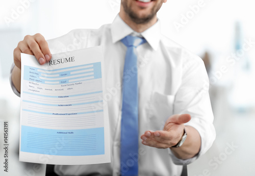 HR manager conducting job i...