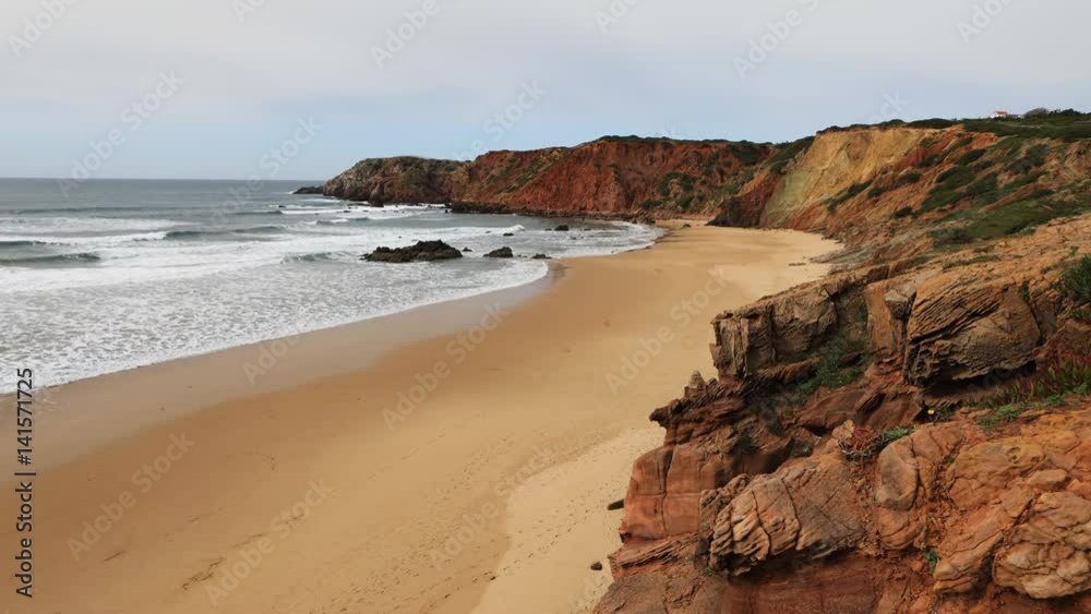 4K UltraHD Timelapse of gorgeous beach with surfing waves 4K UltraHD Timelapse of gorgeous beach with surfing waves