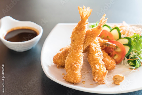 fried shrimp with tonkatsu sauce