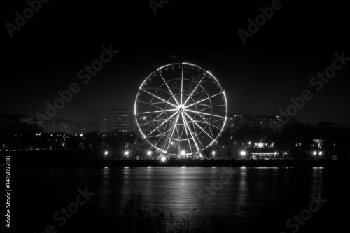 Black and White City Wheel