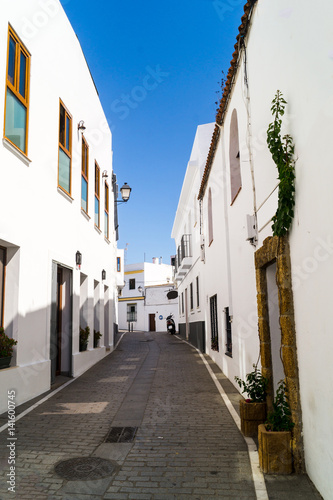 Alley in Spain © timyee