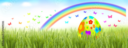 Hippie Osterei im Gras