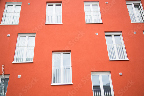 rote Fassade, modern © Dagmar Breu