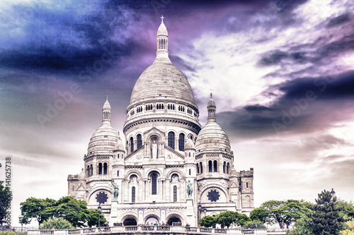 The Sacre Coeur in Paris фототапет