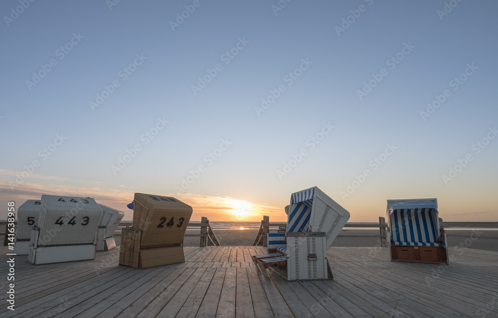 Strankorb an der Nordsee bei St. Peter Ording Strankorb an der Nordsee bei St. Peter Ording