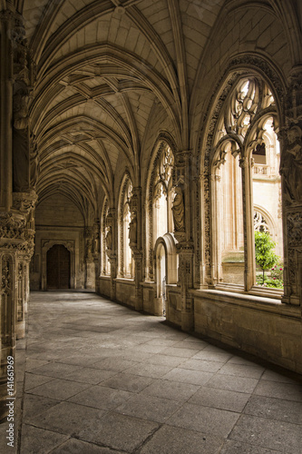 Monastery of San Juan de los Reyes in Toledo, Spain © Jan Kranendonk