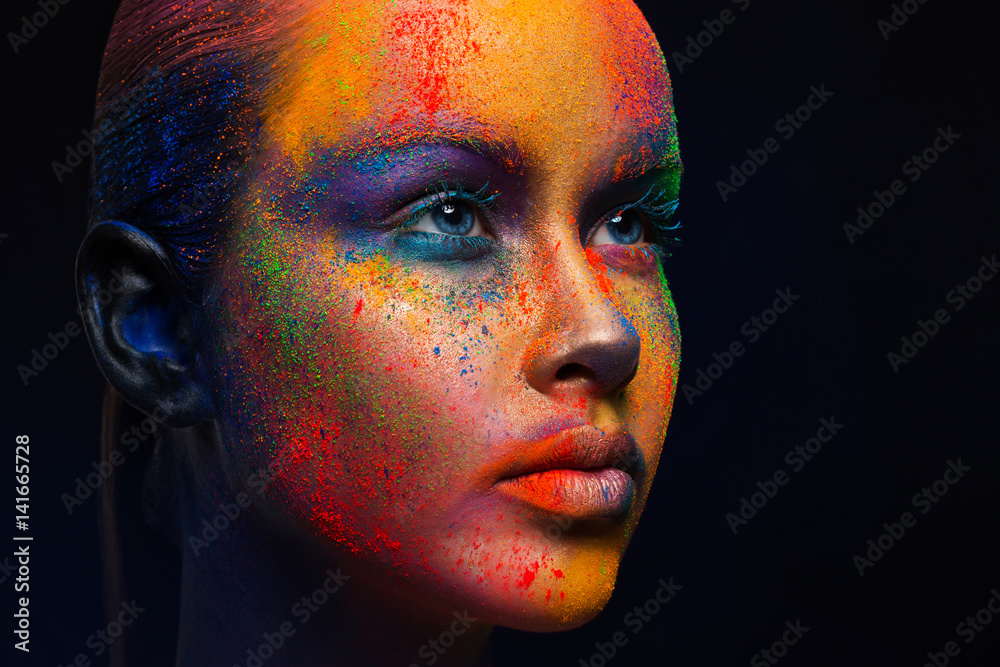 © Prostock-studio - Creative art of make up, fashion model closeup portrait © Prostock-studio - Creative art of make up, fashion model closeup portrait