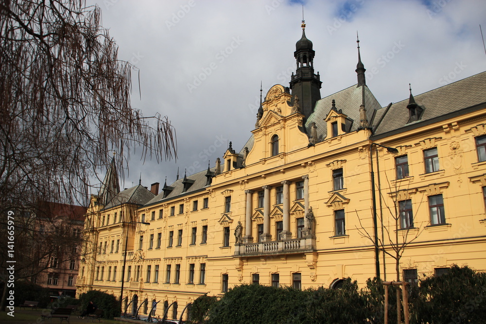 Charles' Square (Karlovo Namesti) Praha / Czech Rép