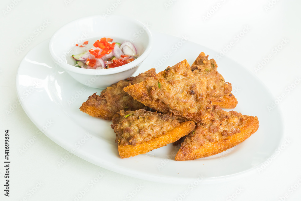 Fried bread with minced pork spread