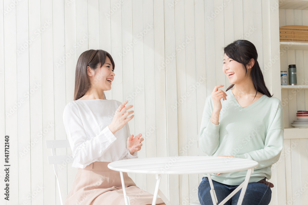女性 女性