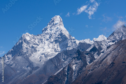 Ama Dablam mountain peak, iconic peak of Everest trekking route, Nepal © skazzjy