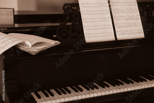 Black piano, close up