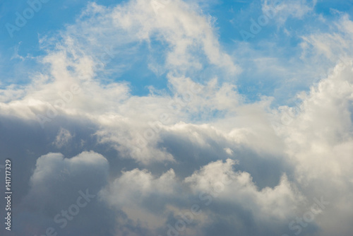 Fototapeta Naklejka Na Ścianę i Meble -  Clouds in a blue sky in spring