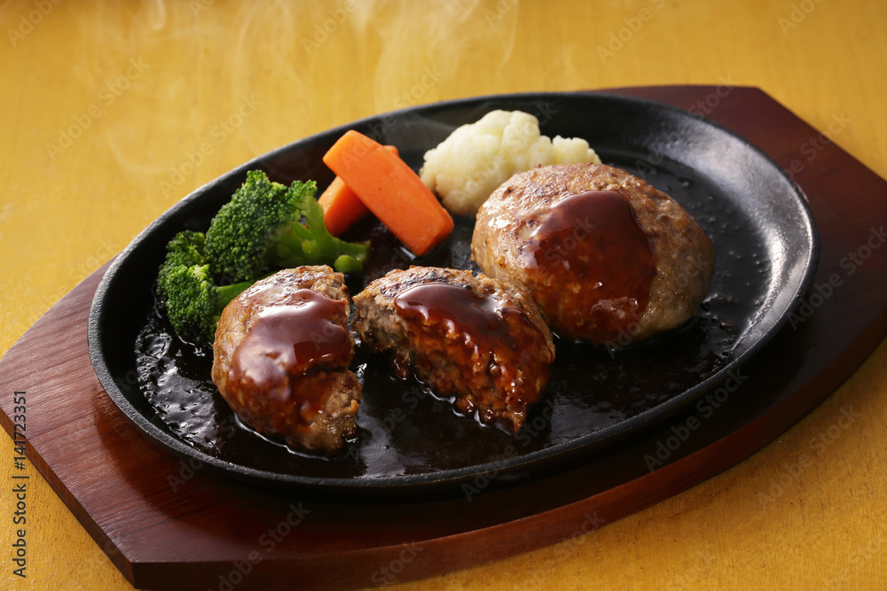 ハンバーグステーキ Hamburger Steak ハンバーグステーキ Hamburger Steak