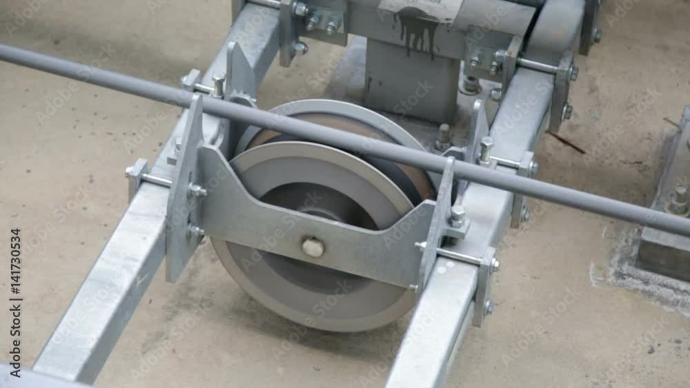 Rotelle metalliche per cavi trazione treno automatico