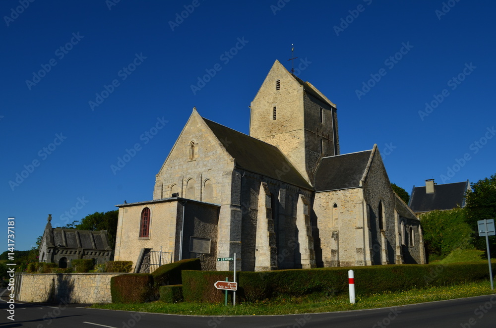 L’église Saint-Côme-et-Saint-Damien à Saint-Côme de Fresné (Calvados-Normandie)