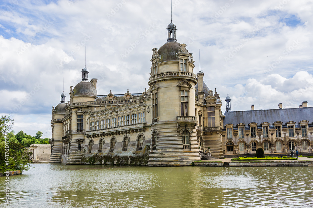 Fototapeta premium Famous Chateau de Chantilly (1560). Oise, Picardie, France.