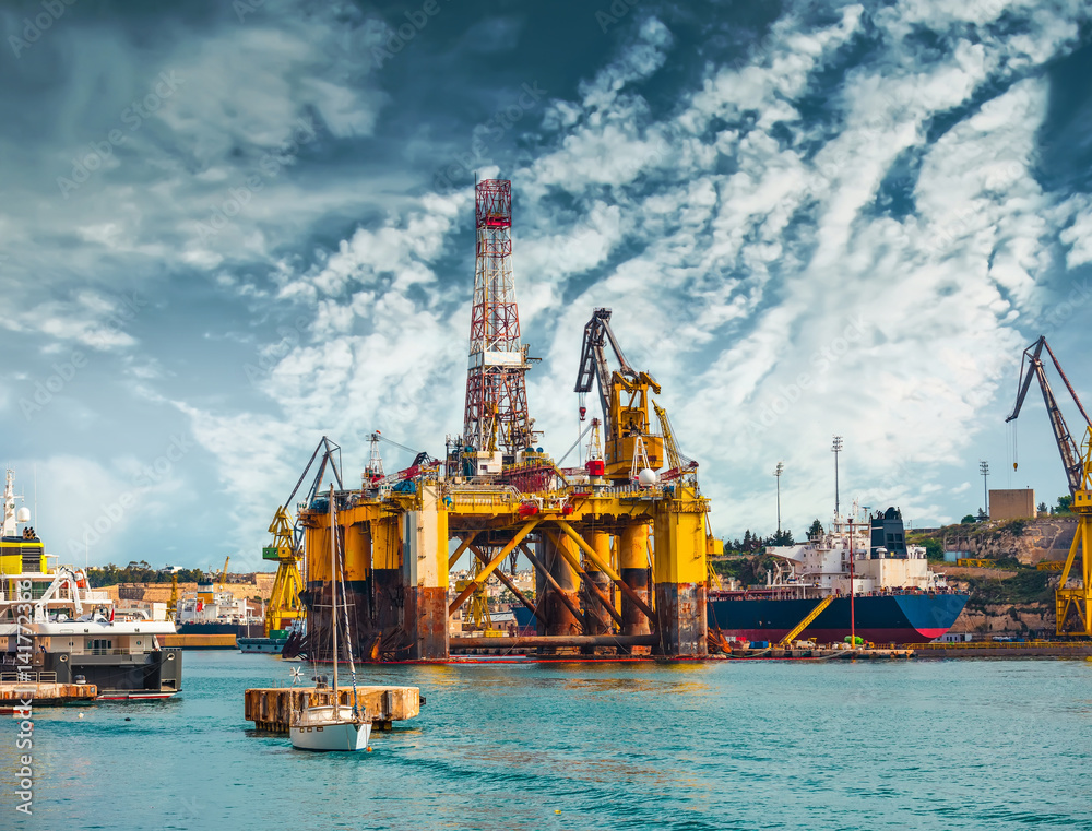 oil offshore platform in repair, Malta oil offshore platform in repair, Malta