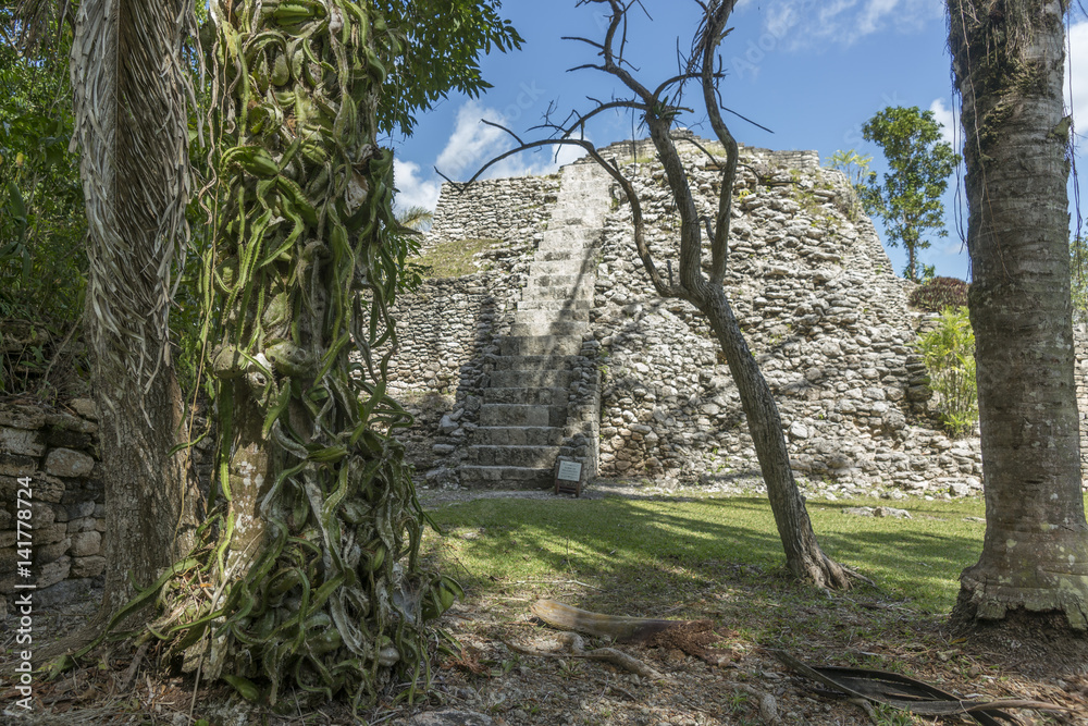 Kohunlich, Mexiko, Maya Ruinen 4