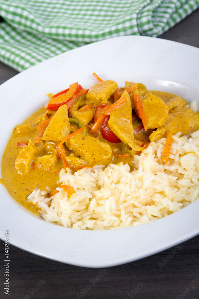 homemade chicken curry with rice homemade chicken curry with rice