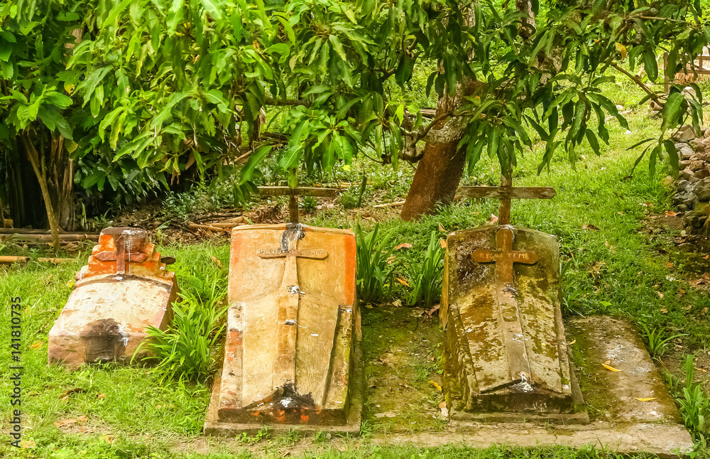 Fototapeta premium Graves in Sumbava