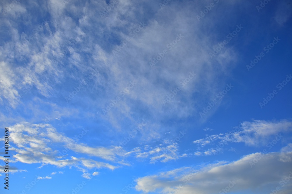 青空と豪快な雲景色