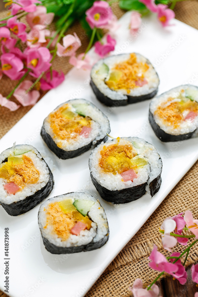 Laver rice sushi Laver rice sushi