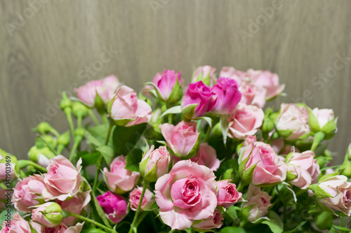 Pink roses © Grandiflora