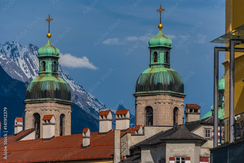 Innsbruck Altstadt Glockentürme Dom