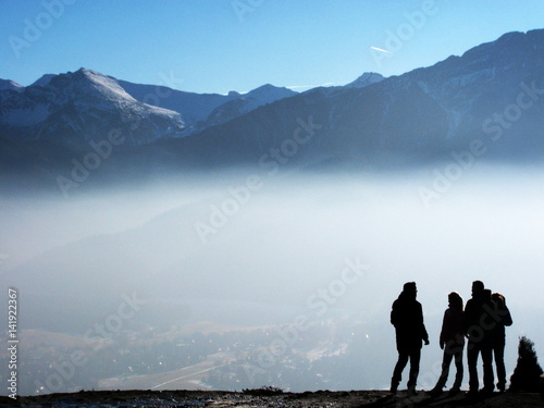 turyści w górach w Zakopanem