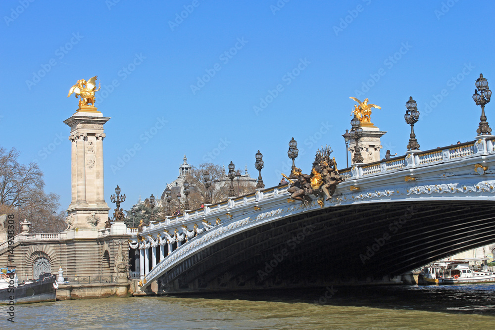 Paris le pont Alexandre III
