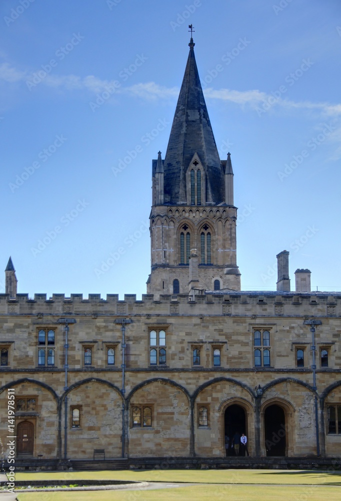 rues, places et bâtiments de la ville universitaire d'Oxford