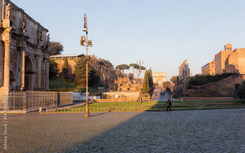 Obraz premium Rome,forums, early morning, tourists yet nobody, the blue sky, a fragment