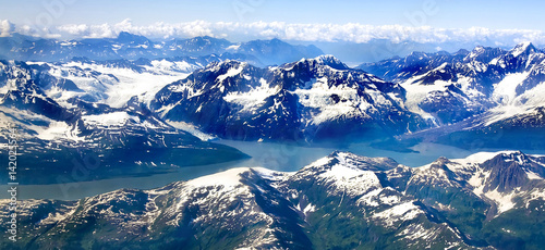 Mountain Alaska © MISHELLA