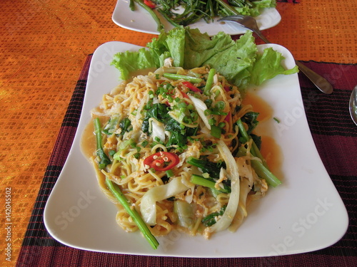 カンボジアの炒麺