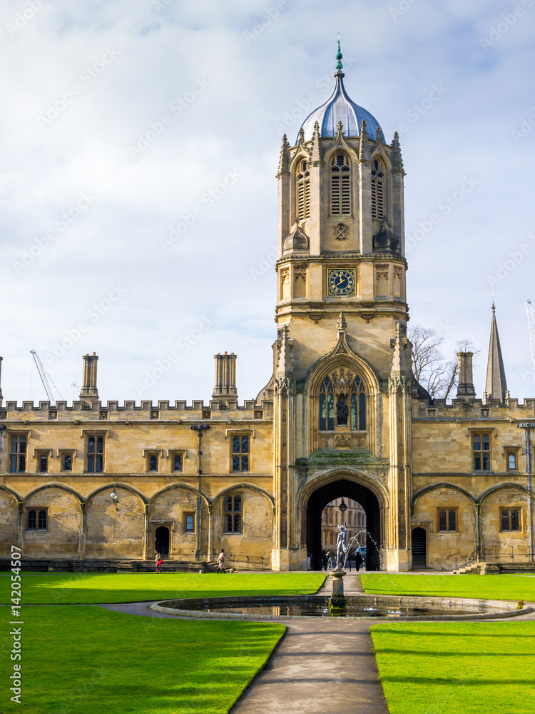 Tom Tower, Christ Church, Oxford, UK Tom Tower, Christ Church, Oxford, UK