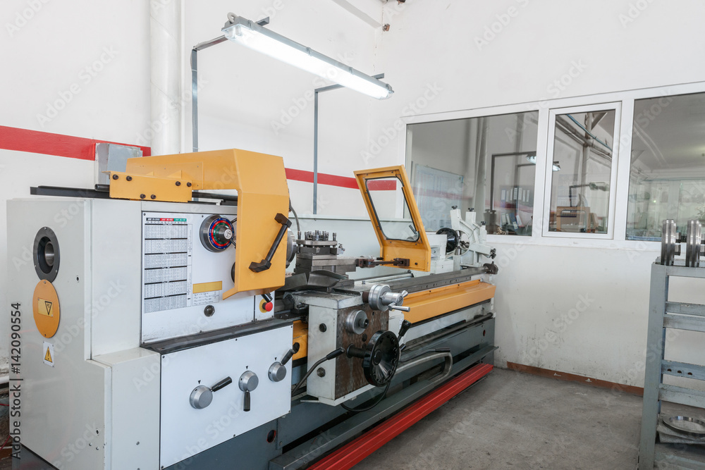 machine and equipment for manufacturing molds for aluminum profiles machine and equipment for manufacturing molds for aluminum profiles